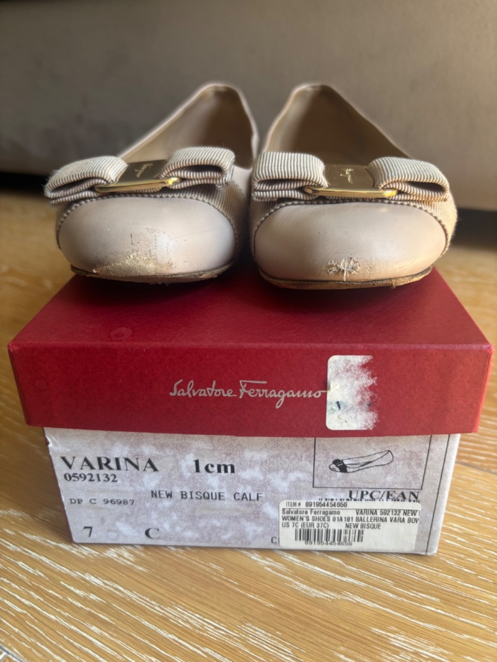 Salvatore Ferragamo Varina Nude/Tan Calf Leather Ballet Flats 37 (US 7) - Picture 2 of 12